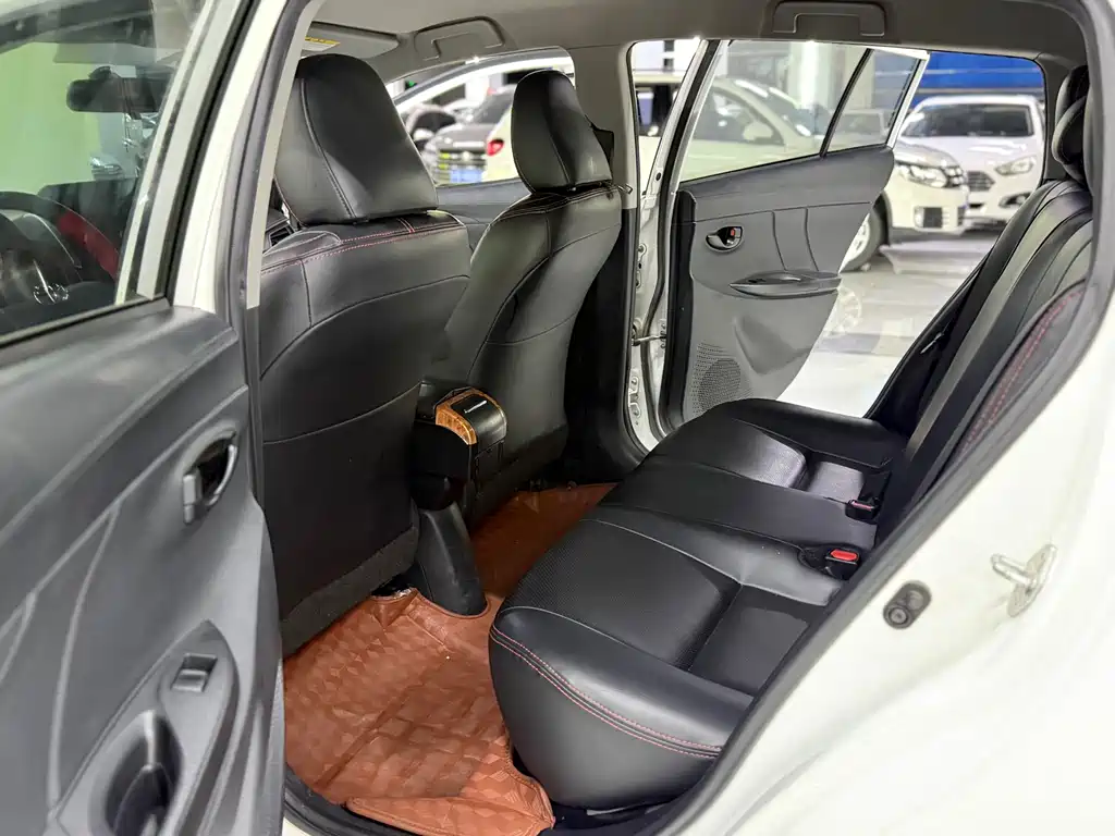 Toyota Vios FS 2017 — фото 8