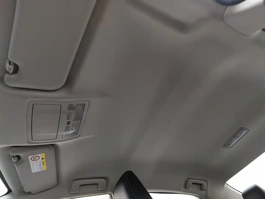 Toyota Corolla 2019 — фото 14