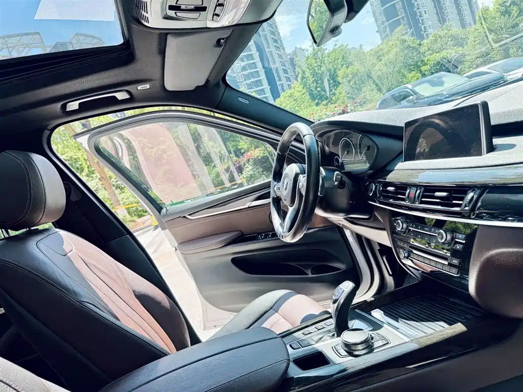 BMW X5 2017 — фото 16