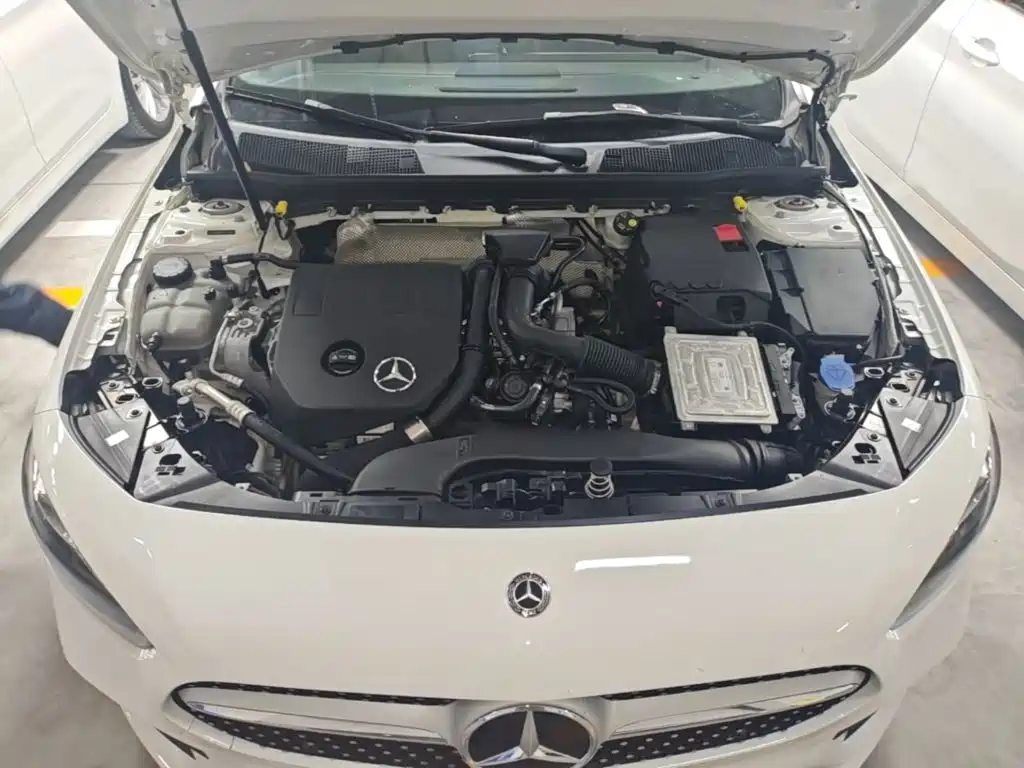 Mercedes-Benz A-Class 2020 — фото 20