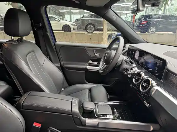 Mercedes-Benz GLB 2020
