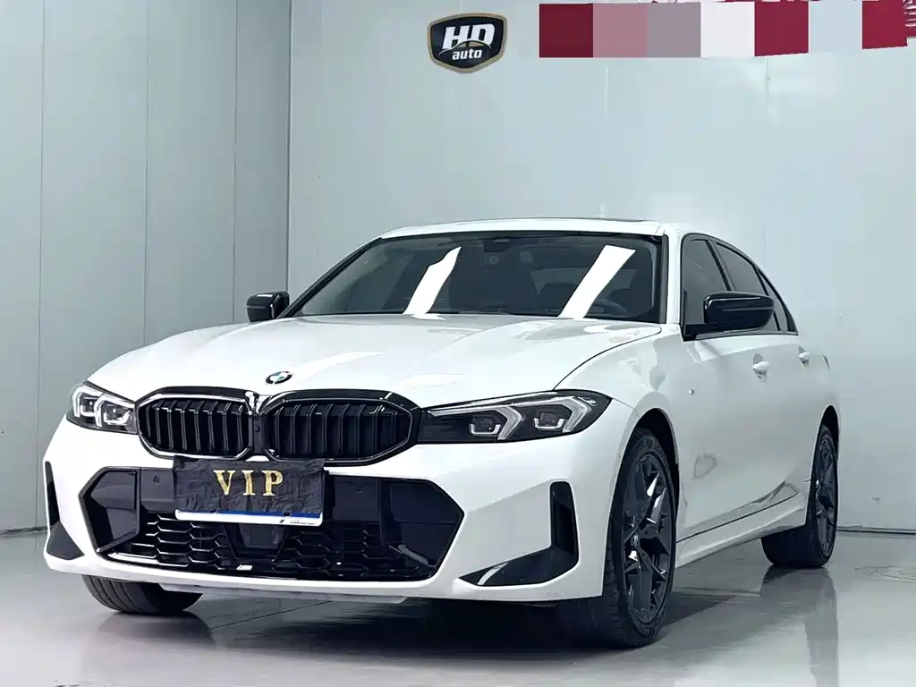 BMW 3 Series 2025 — фото 1