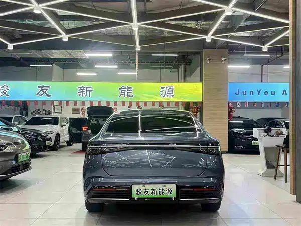 BYD Seal 2023