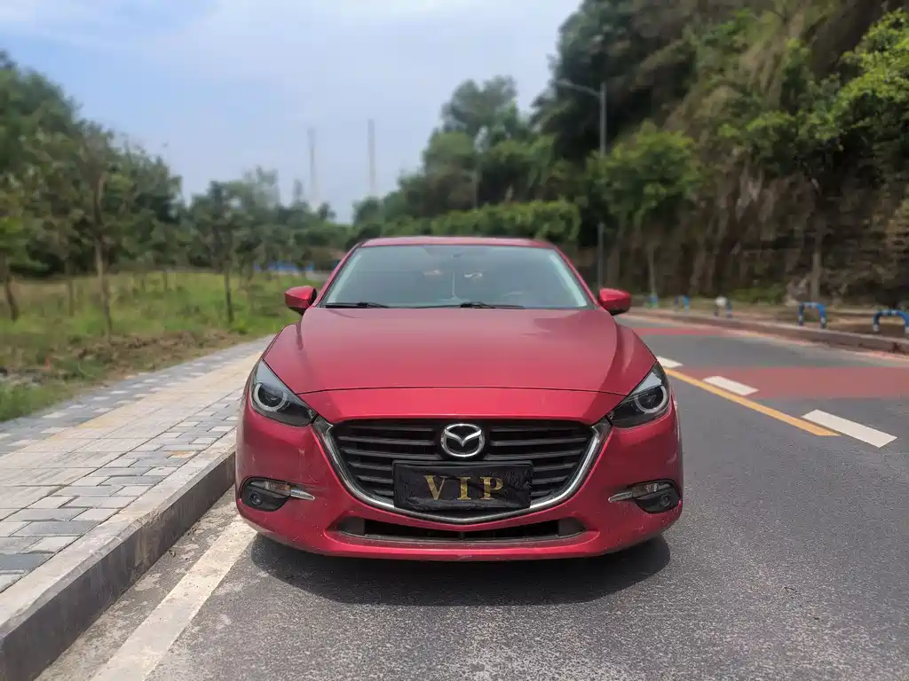 Mazda 3 Axela 2017