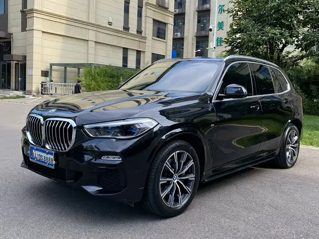BMW X5 2021