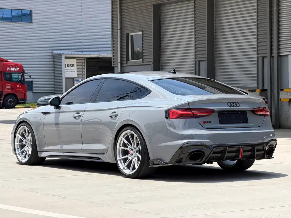 Audi RS 5 2023 — фото 4
