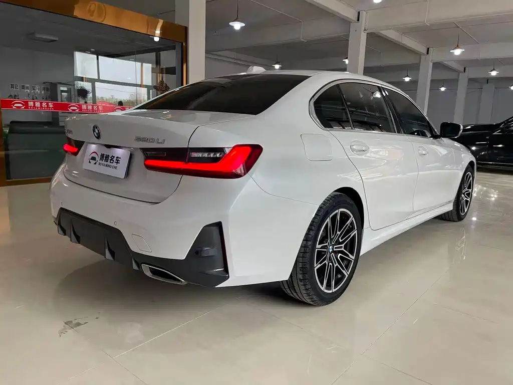 BMW 3 Series 2024
