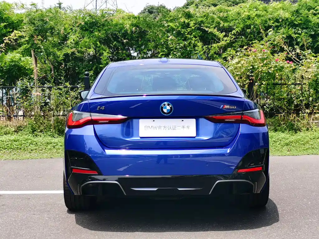 BMW i4 2024