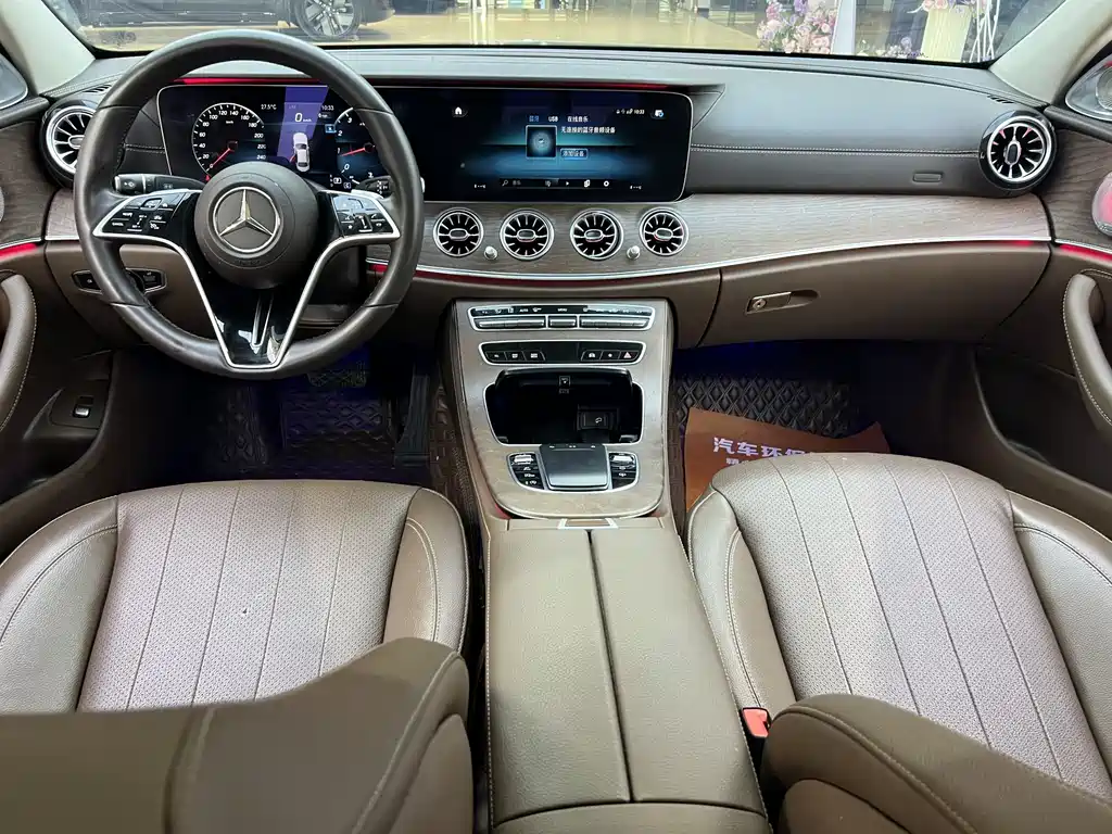 Mercedes-Benz E-Class 2023 — фото 23