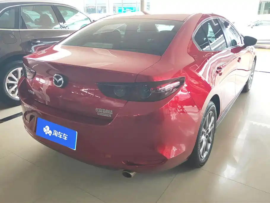 Mazda 3 Axela 2022