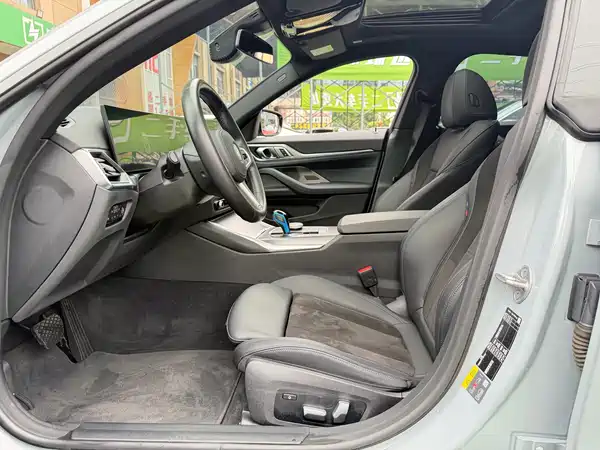 BMW i4 2022