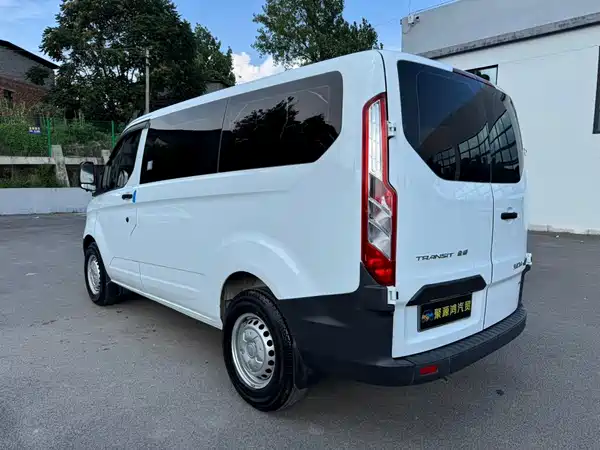 Ford Transit 2021