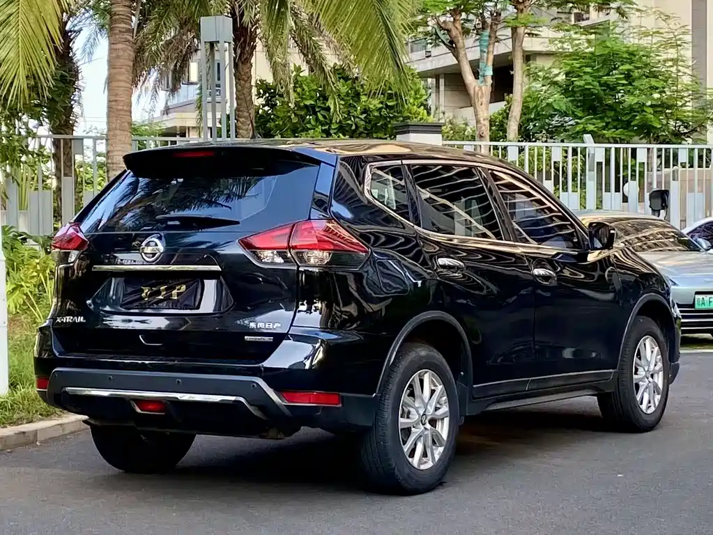 Nissan X-Trail 2020 — фото 9