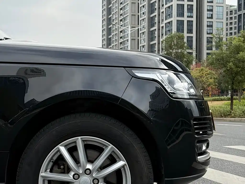 Land Rover Range Rover 2019 — фото 21