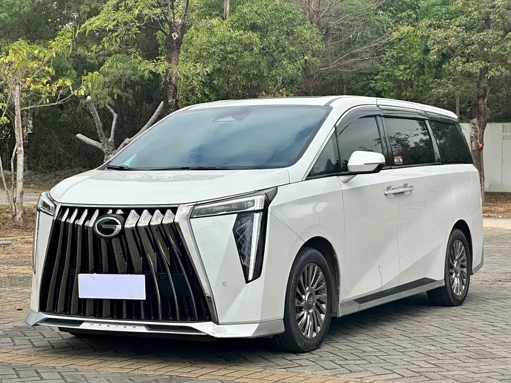 GAC Motor Trumpchi M8 2023 — фото 1
