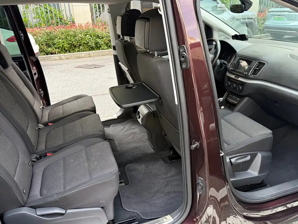 Volkswagen Sharan 2019 — фото 14