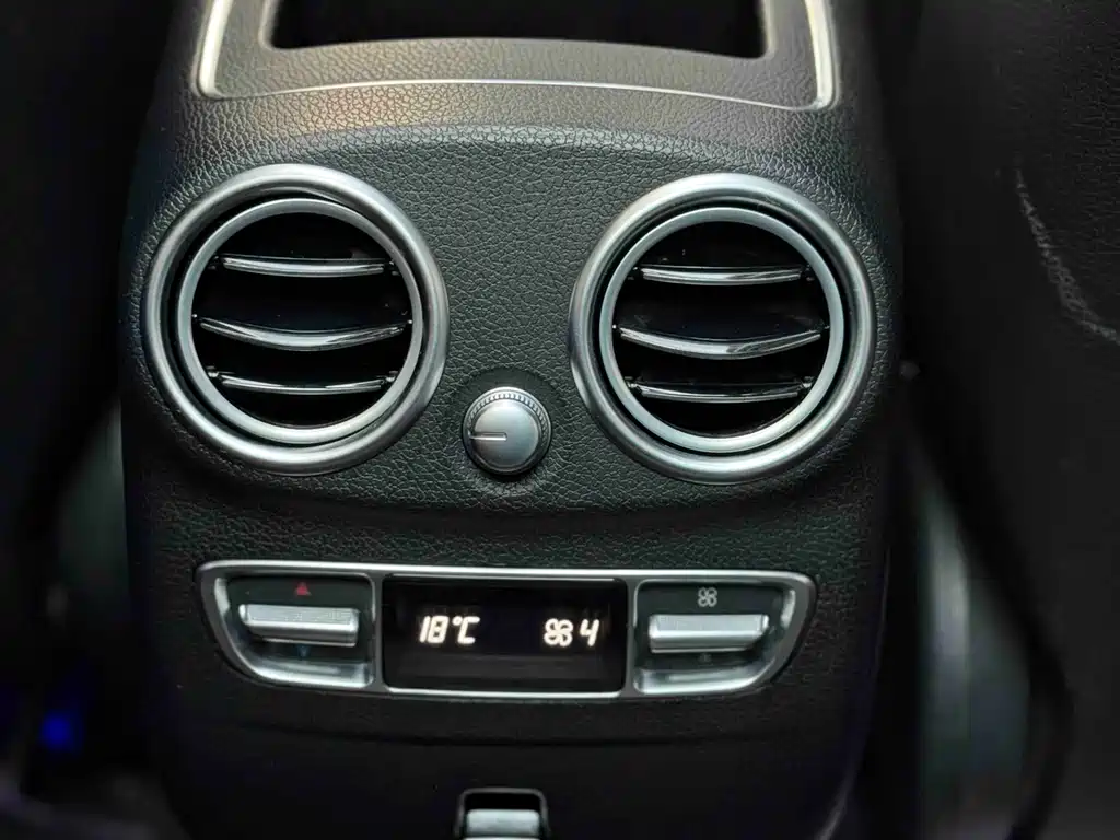 Mercedes-Benz GLC 2022 — фото 11