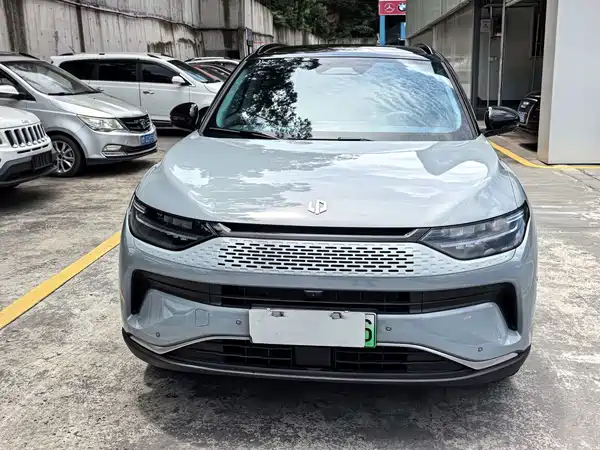 Leapmotor C11 2025
