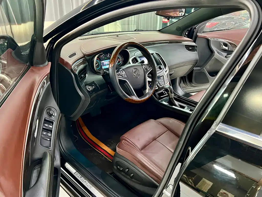 Buick LaCrosse 2016 — фото 10