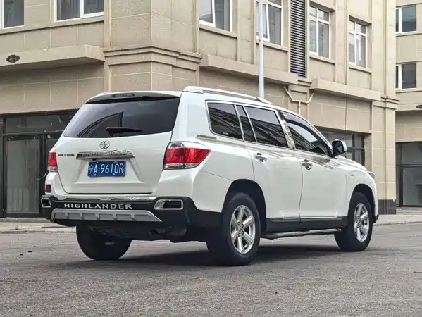 Toyota Highlander 2013