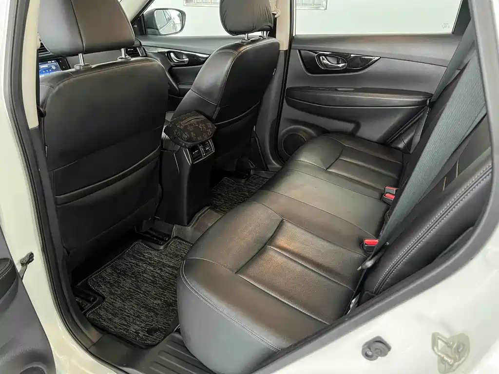 Nissan X-Trail 2020 — фото 13