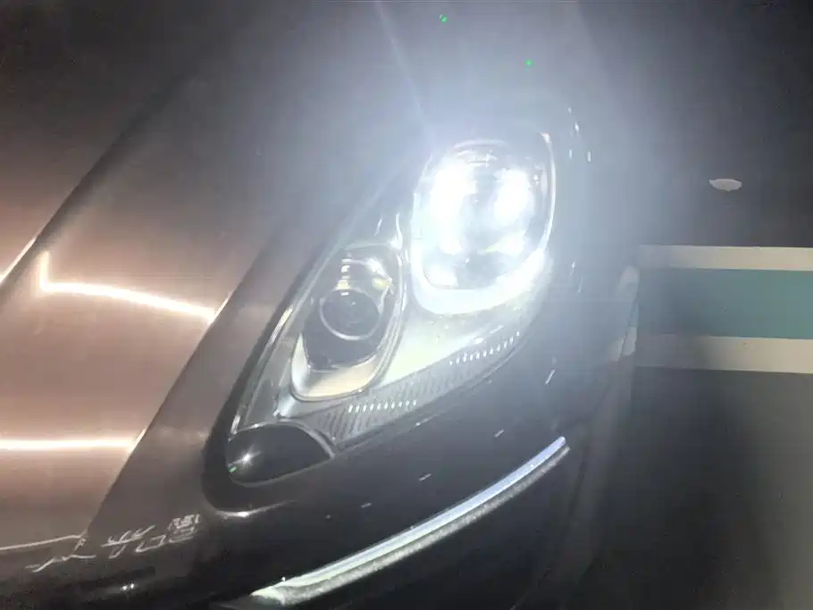 Porsche Macan 2017