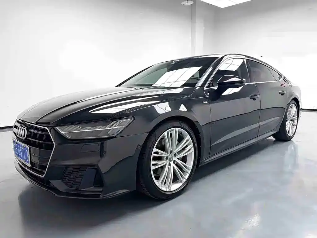 Audi A7 2021 — фото 1