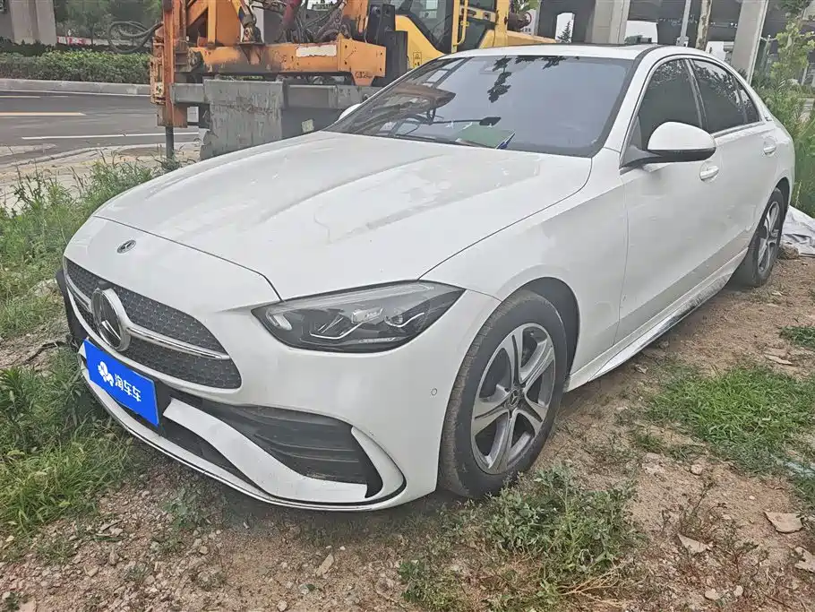Mercedes-Benz C-Class 2022