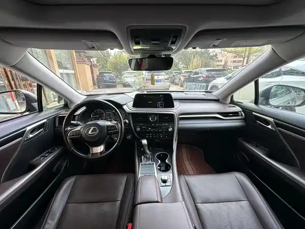 Lexus RX 2020