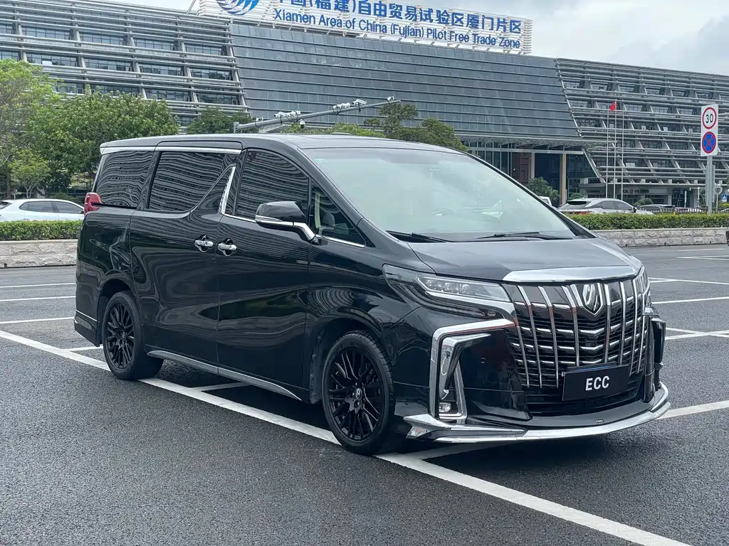 Toyota Alphard 2016 — фото 7