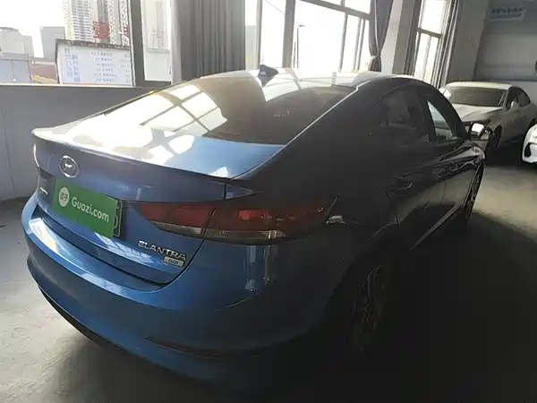 Hyundai Celesta 2016