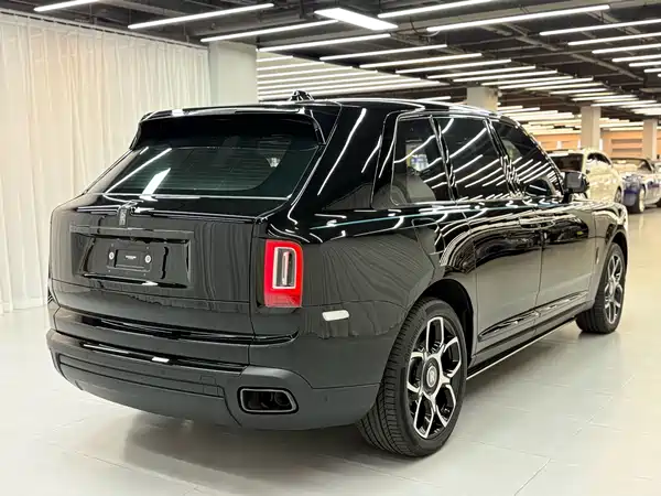 Rolls-Royce Cullinan 2020