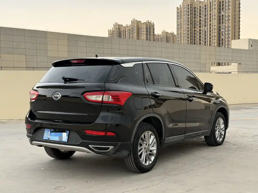 GAC Motor Trumpchi GS4 2016 — фото 7