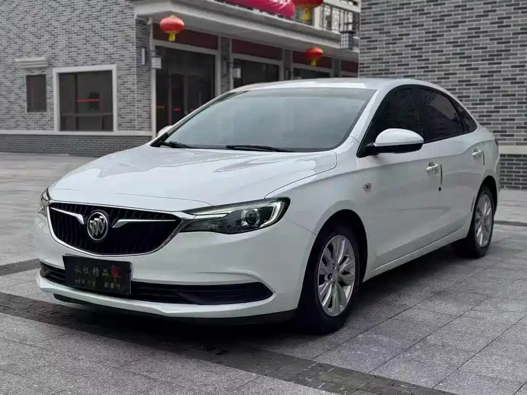 Buick Excelle 2021 — фото 1