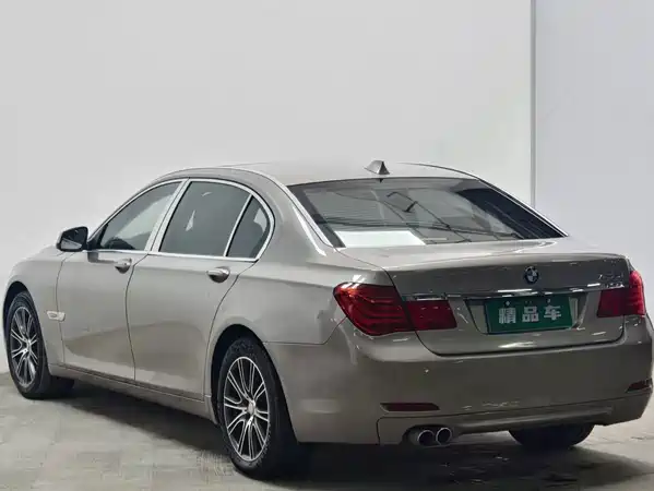 BMW 7 Series 2012