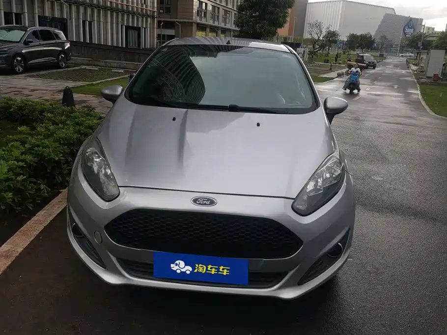 Ford Fiesta 2015