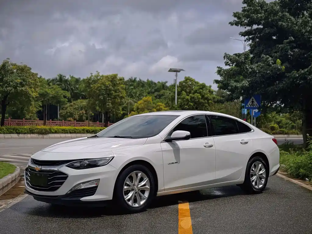 Chevrolet Malibu XL 2021 — фото 1