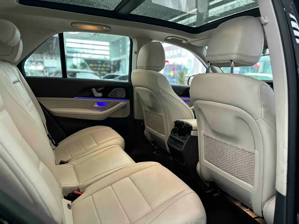Mercedes-Benz GLE 2019 — фото 12