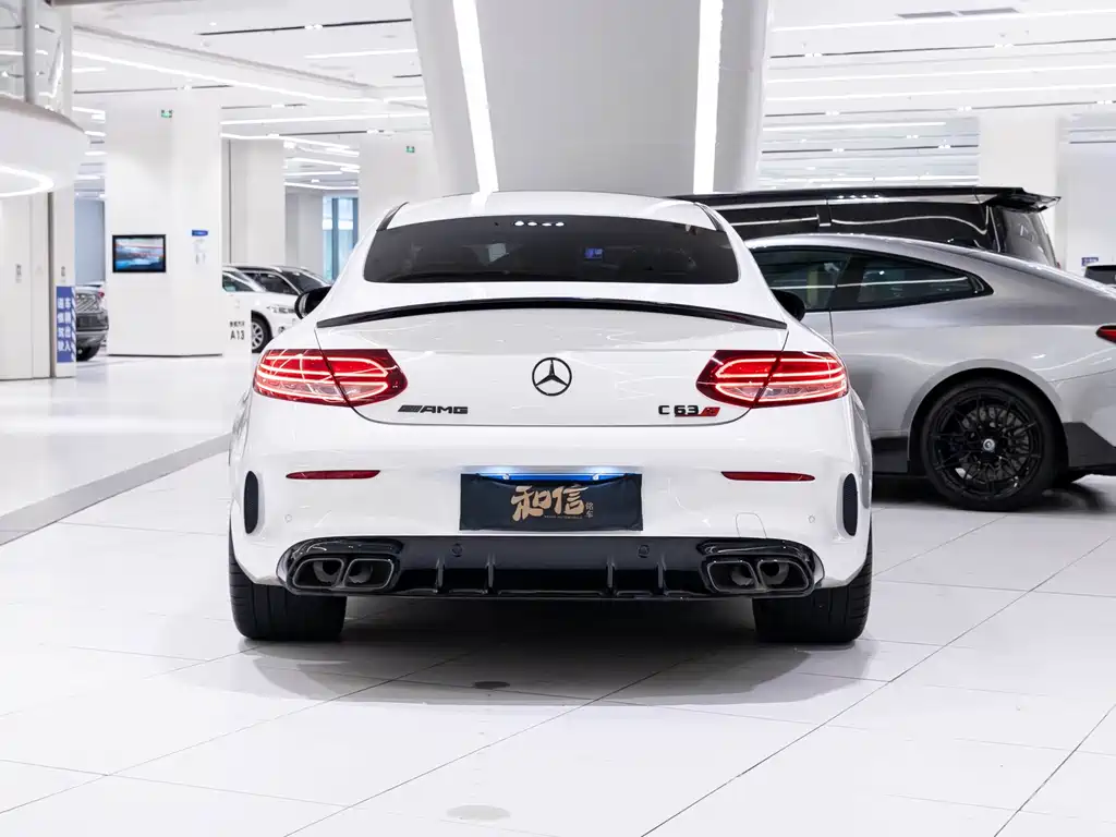 Mercedes-Benz C-Class AMG 2019 — фото 4