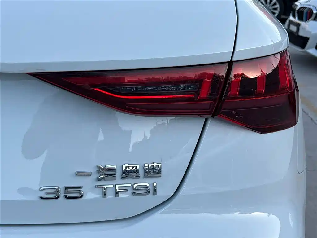 Audi A3 2022 — фото 9