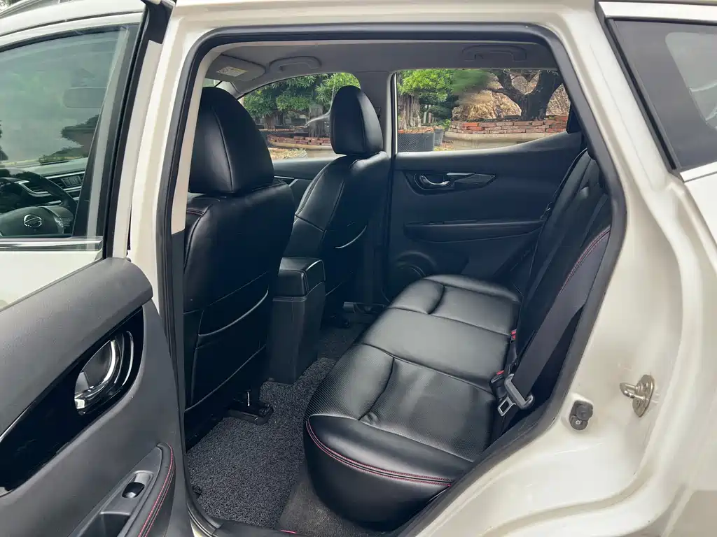 Nissan Qashqai 2018 — фото 13