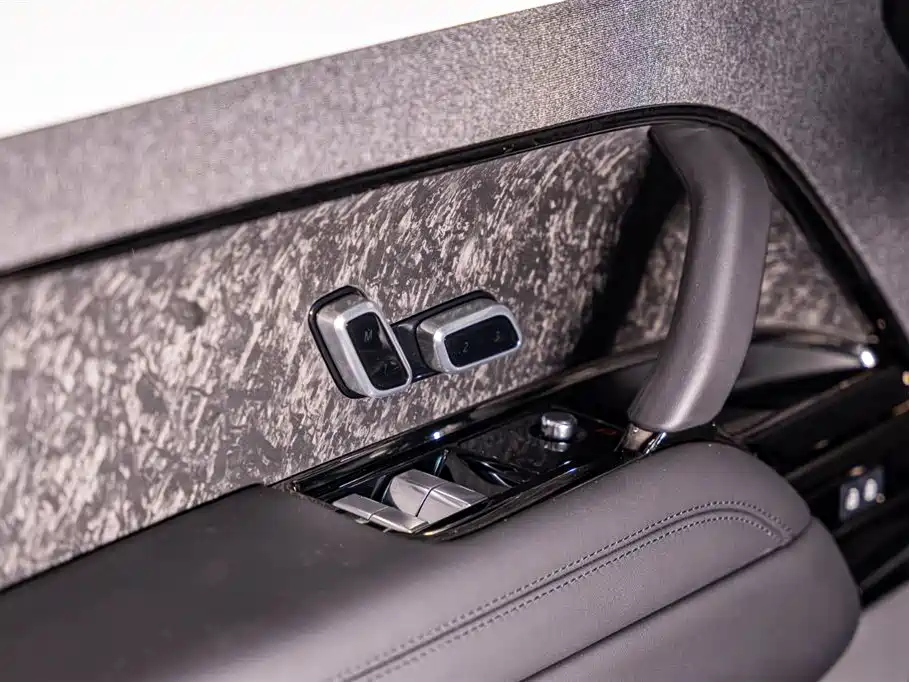 Land Rover Range Rover Sport New Energy 2023 — фото 19
