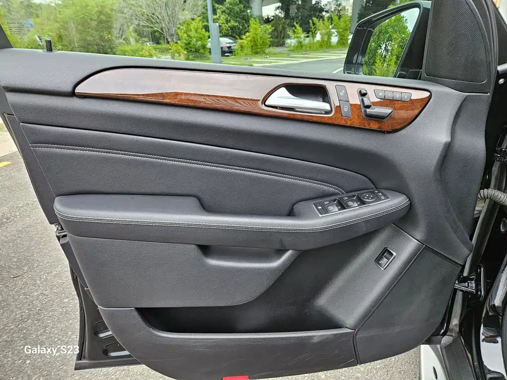 Mercedes-Benz M-Class 2014 — фото 19