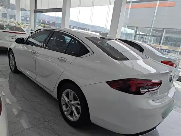 Buick Regal 2020