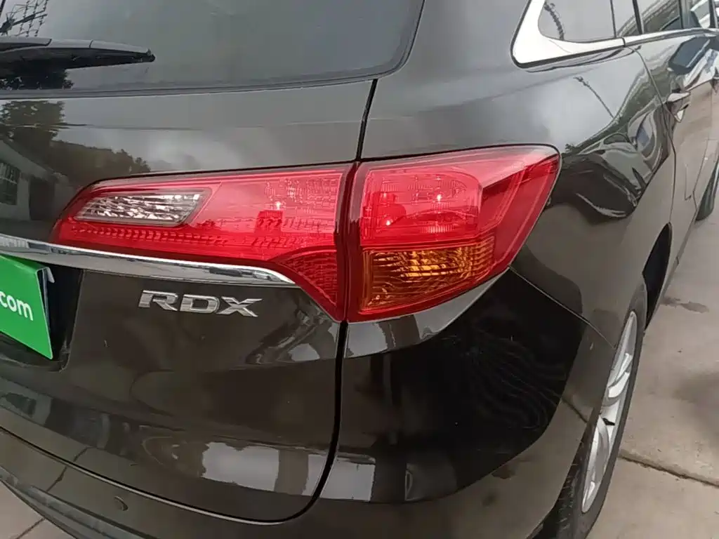 Acura RDX 2016 — фото 8