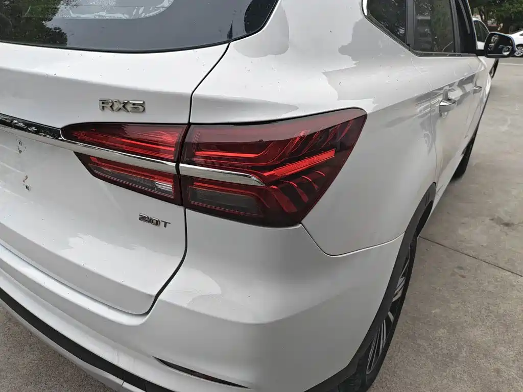 Roewe RX5 2019 — фото 24