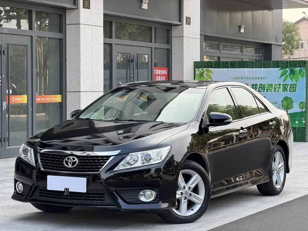 Toyota Camry 2013