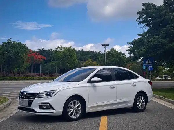 Roewe i5 2021