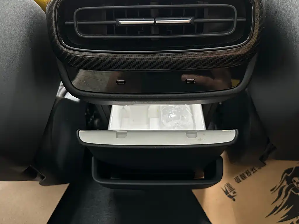 Xiaomi SU7 Ultra 2025 — фото 20