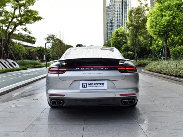 Porsche Panamera 2017